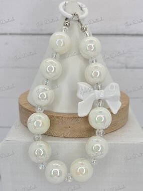White Iridescent Bead Bow Phone/Key Lanyard CH4366